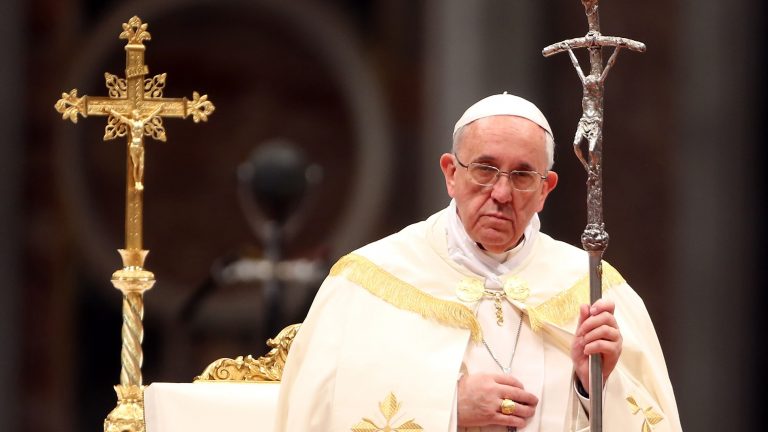 Papa Francesco e il kirchnerismo: quando il governo voleva condannarlo alla galera