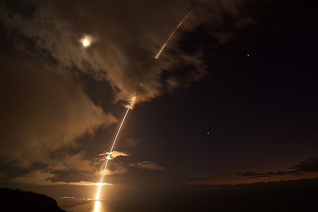 La Corea del Nord lancia missili balistici durante la visita di Blinken a Seul