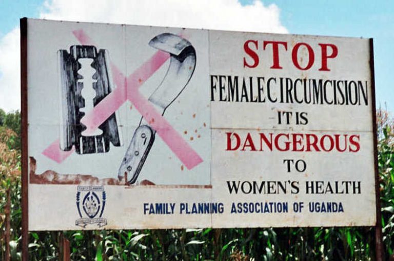 Gambia: verso l’abrogazione del divieto delle Mutilazioni Genitali Femminili?